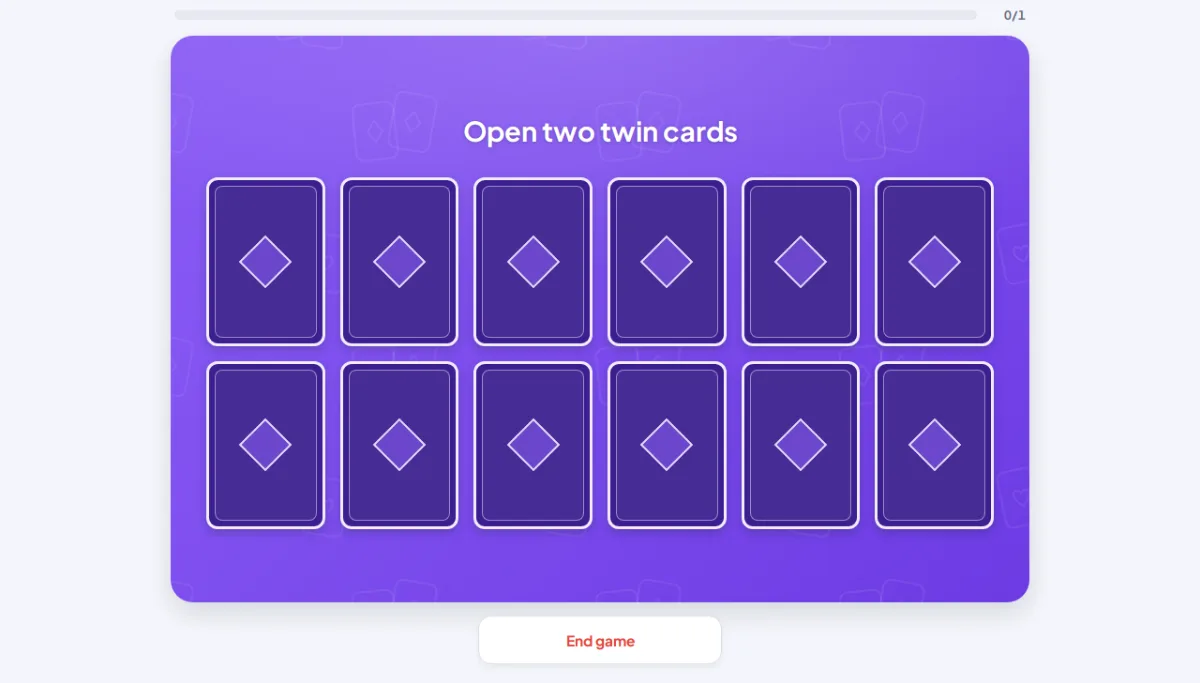 Поле Twin Cards: двенадцать карт рубашкой вверх в два ряда под подсказкой открыть две одинаковые карты